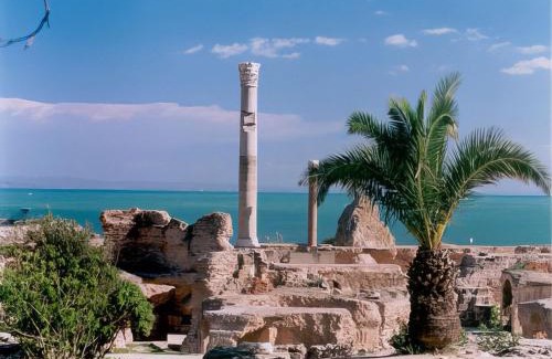 Amilcar Villa | chez nous