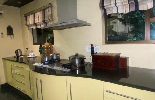 Houghton Estate House | Chez Nous