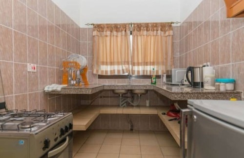 Victoria House | Chez Odet SelfCatering is set on the lake view & 3 mins driving to Catcoco Jetty