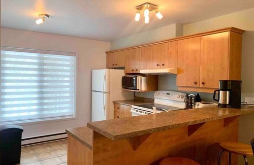 Magog Apartment | Chez Ro-Lau - Magog Club Azur