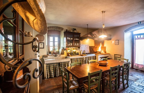 San Casciano in Val di Pesa House | Chianti Villa: Jacuzzi & Wheelchair Accessible