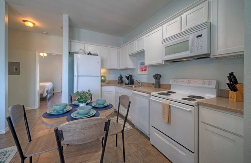 Port Aransas Condo | Chic 1BR Condo | Pet-Friendly, Golf Cart Zone