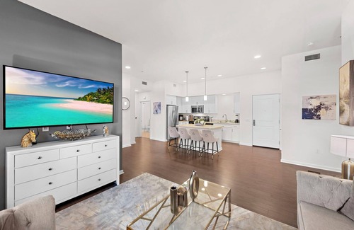 Irvine Apartment | Chic 2-bedroom apartment steps away from Irvine Spectrum