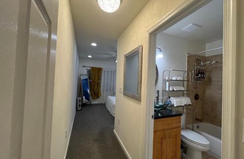 Federal Hill House | Chic 3 Bedroom house in Baltimore