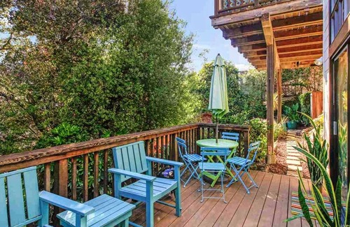 Thousand Oaks Apartment | Chic 4 rm 1 bed retreat, No Berkeley area, WiFi, private deck, near UC, nature,