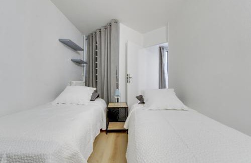 Saint-Germain-en-Laye Apartment | Chic and spacious apart with parking