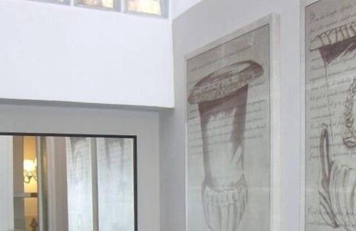 Cernobbio Apartment | Chic Apartment - 2 Minutes Walk from the Lake and Villa D'Este