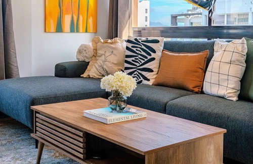 City Centre Apartment | Chic City Center Stay With Stunning View