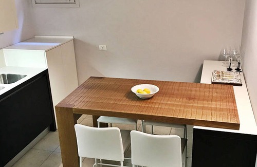 Centro Urbano House | Chic Comfortable Home: 2 bedrooms-Located Downtown Cesena. Entire Townhome.