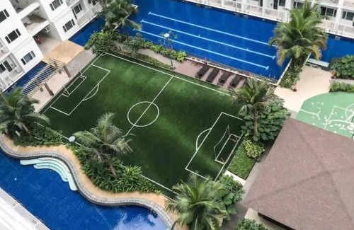 Barangay 76 Apartment | Chic Nordic Condo Unit at Shore Residences Mall of Asia