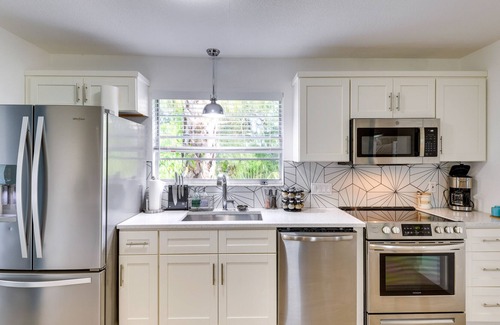 Harbor Point House | Chic Port Orange Home w/ Pool Near Daytona Beach!