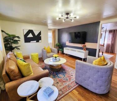 West Orange Apartment | Chic Spacious Apt Near Attractions/Food/EWR/NYC