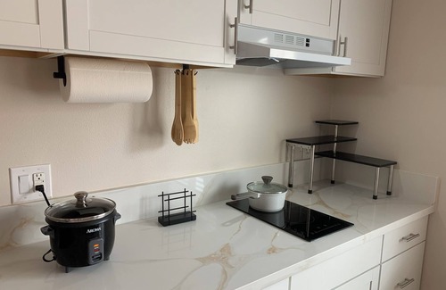 Ventura Apartment | Chic Spanish-Style Guest Suite. Ventura, CA with AC, WiFi