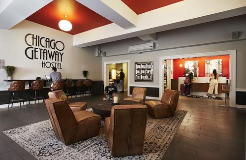 Park West Hostel | Chicago Getaway Hostel