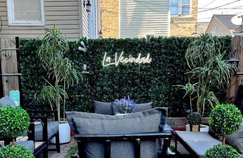 Heart of Chicago Apartment | Chicago - Pilsen Studio apartment - Unit B