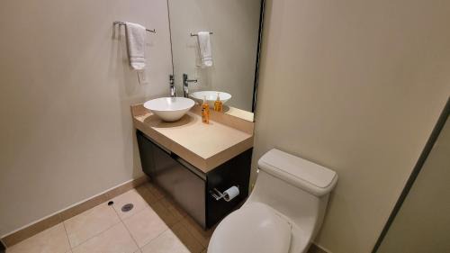 Benito Juarez Apartment | Chicago Suites WTC