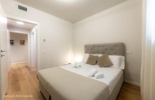 Chinatown Apartment | Chinatown luxe and garden