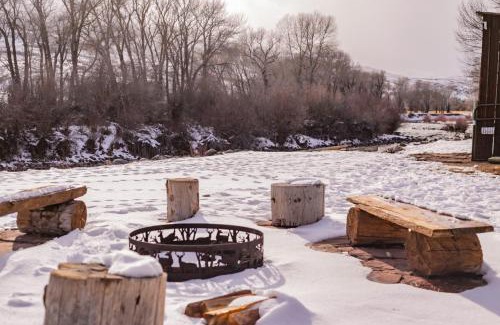 Dubois Cabin | Chinook Winds Lodge