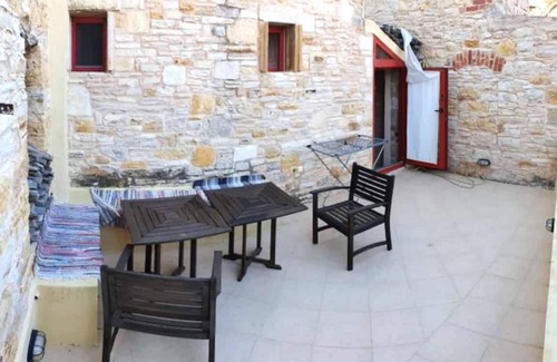 Mastichochoria House | Chios Medieval Gem - Top Location Unique Interiors