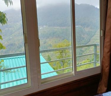 Naina Range Cabin | Chiraiyya Cottage Pangot