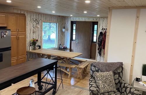 Manitoba Cabin | Choose you our adventure here. All the activities at this 4 season cabin.
