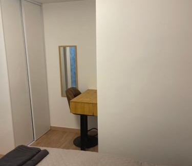 Maladiere Apartment | Chouette Appartement 21