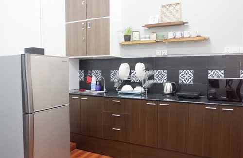 Ruessei Kaev House | Chow Home 1