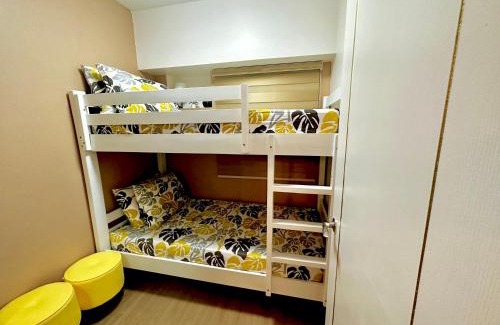 A. Bonifacio Apartment | Chris&CarlPlace