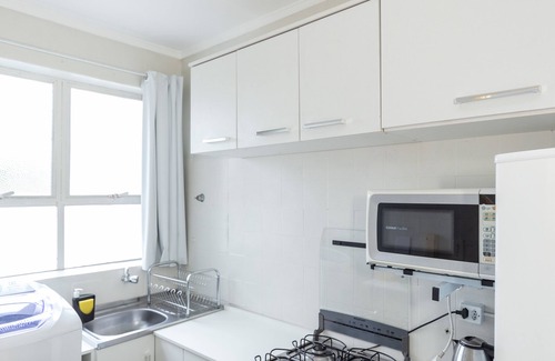 Cristo Redentor Apartment | Christ the Redeemer and Conception Hospitals, Shopping B. Wallig and American Consulate