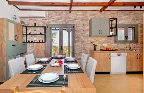 Platanias Town House | Christine House