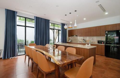 Ha Long Villa | Chuỗi Villa FLC 5 NGỦ 9-48 - bể bơi riêng - trung tâm Hạ Long