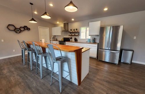 Bellingham House | Chuckanut Mountain Retreat