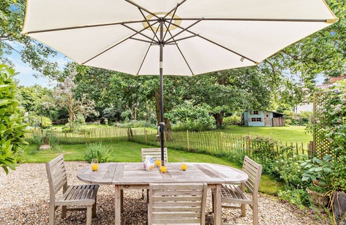 Campsea Ashe House | Church Farmhouse Annexe