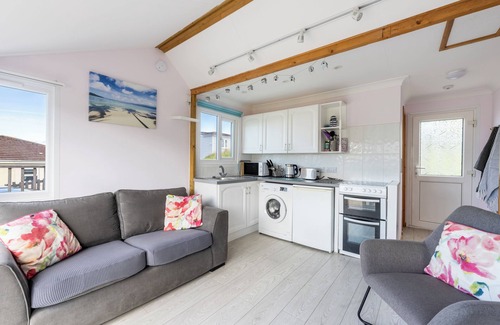 Hayle Ski Chalet | ChyAnTowan - Two bedroom beach chalet 5 minute walk across dunes to Hayle Beach