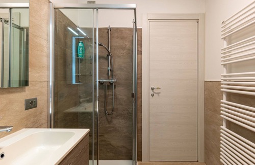 Aurogna Apartment | Ciclamino (GLA127) by Interhome