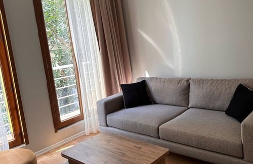 Tophane Apartment | Cihangir comfortable central apartment (1)