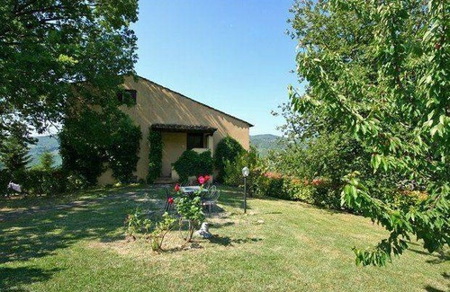 Montebonello Apartment | Ciliegio 5