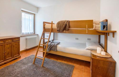 Isolaccia Apartment | Cima de' Piazzi Apartment 2