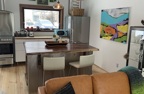 Keene House | Cinderella’s Guest House