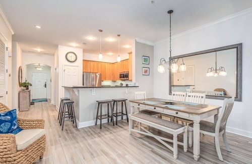 Palm Coast Condo | Cinnamon Beach 1042- Gorgeous 4th floor lakeview sunsets & steps to the beach