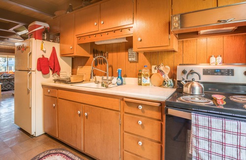 Glencoe Cabin | Cinnamon Bear-Adorable A-Frame with A/C!