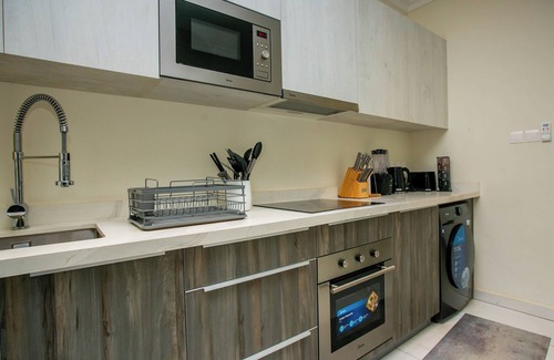 Labadi Apartment | Citrine Court