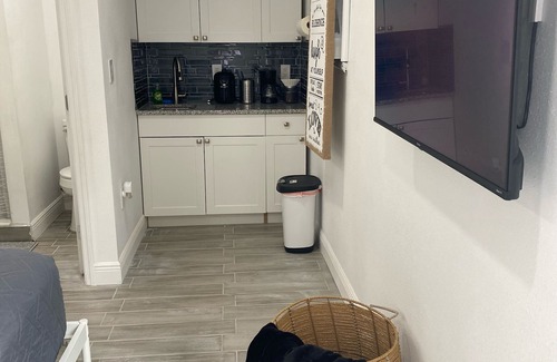 Citrus Park Apartment | Citrus Park Alaje Get Away Apartment