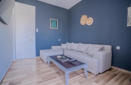 Chios Apartment | City Apartment Home