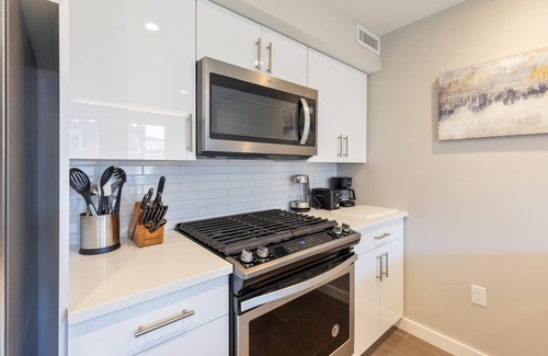 North End Apartment | City Apt In Heart of Boston