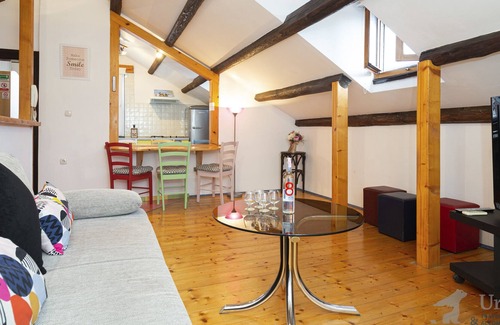 Split Apartment | City center apartment Lira