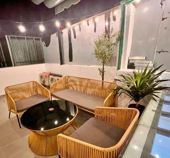 Bui Thi Xuan House | City Center Spacious Modern Townhouse Roof Terrace