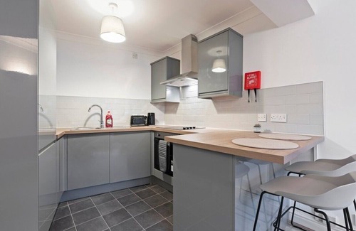 Leeds Apartment | City Centre - Free Parking - Elegant