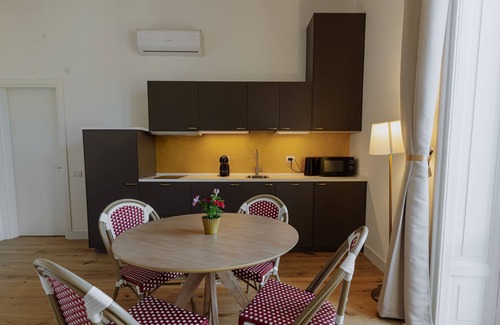 Carignano Bed & Breakfast | City Centre Genoa
