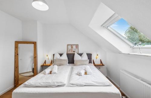 Weitmar-Mark Apartment | City Chalet - 73m2-Boxspringbett-neu renoviert-Küche-sehr ruhig